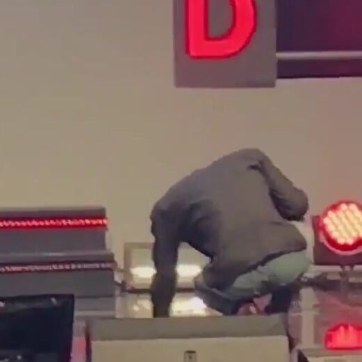 ㄹㅇ내기준 남돌 몸매 원탑임 | 인스티즈