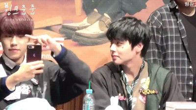 ㄱ 박지훈이 박우진 보는거 좋아 | 인스티즈