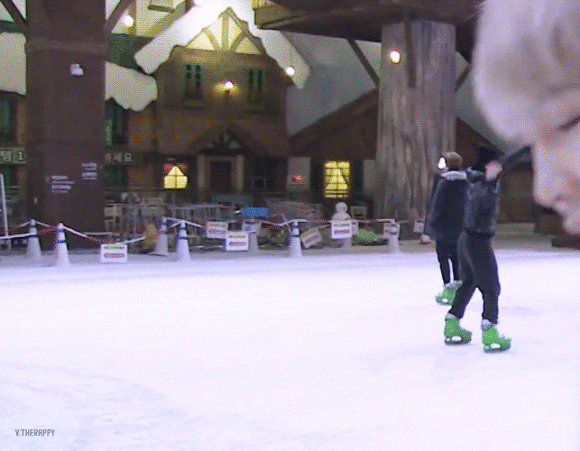 방탄 뷔 진짜 공격력 제로에 독특하고 무해해 ㅋㅋㅋㅋㅋㅋ | 인스티즈