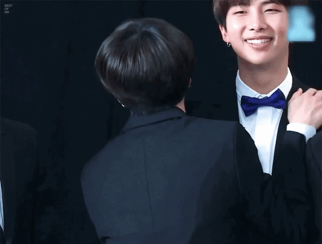 ㄱ 지민 른 정말 최고인게 멤버들한테 대놓고 이쁨받는거야 | 인스티즈