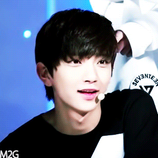 내 기준 제일 사람 홀리게 생긴 아이돌인데 | 인스티즈