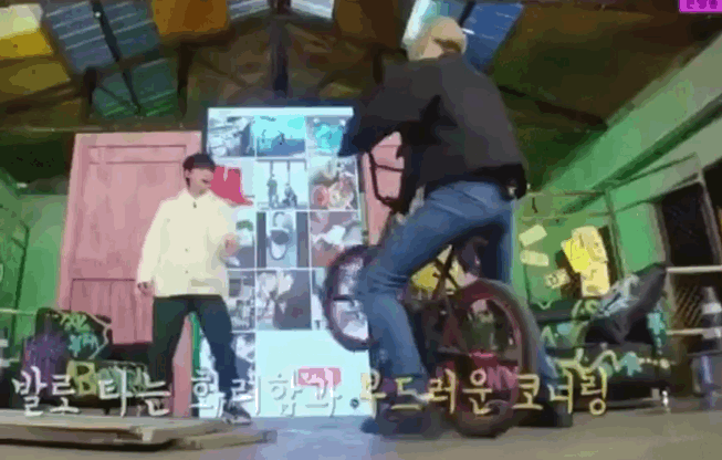 아무리 봐도 이해안되는 태민 행동 모아 봄 | 인스티즈