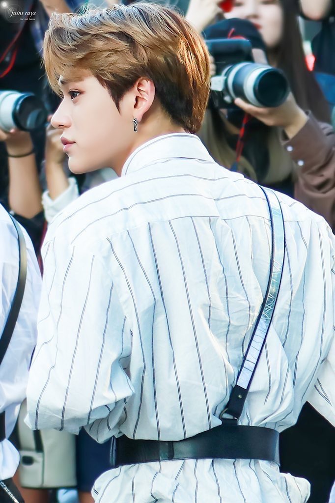 루카스 긴 머리 시절이 얼마나 잘생겼게요,,,? (진사 폐지해) | 인스티즈