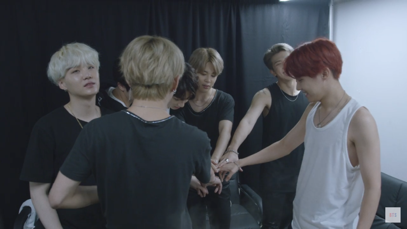 누가 방탄 슈가한테 좀 물어봐주라 | 인스티즈