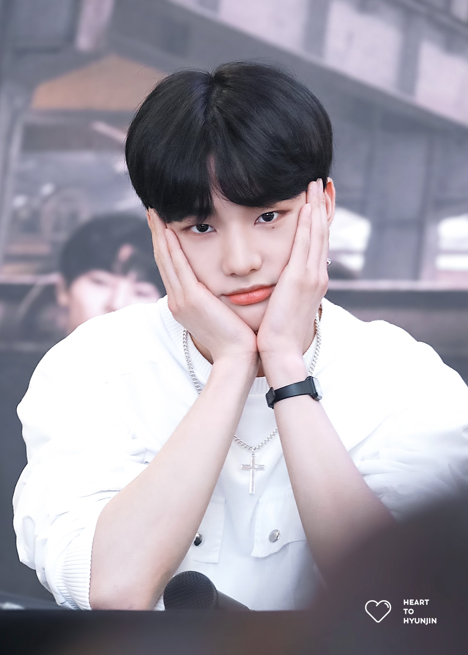 황현진 팬들한테 칭찬 받고 싶어서 공홈 쪼르르 달려와서 글 쓴 거 ㄹㅇ 사랑스럽 | 인스티즈