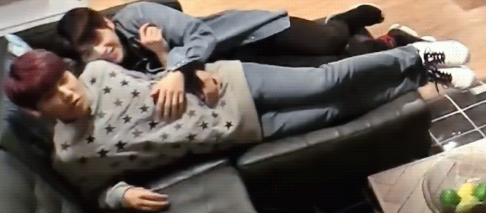 ㄱ 녤참 백허그 서사 다들 아냐구 | 인스티즈