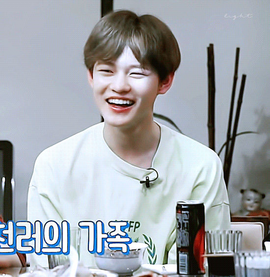 천러는 재채기도 피아노 소리가 나 | 인스티즈