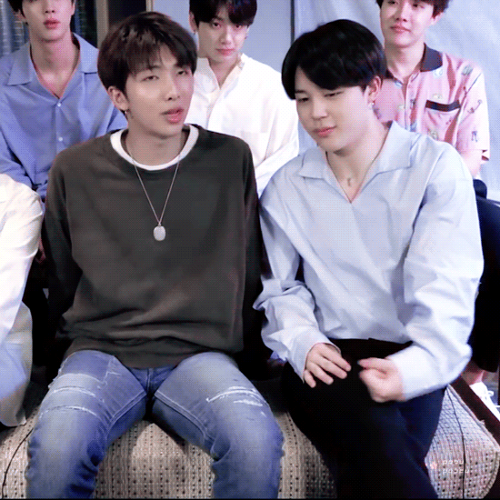 ㄱ 지민이 하는 행동보면 왜 른인지 알아 | 인스티즈