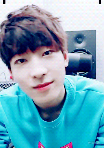 잠이안오니 랜첨 빨리 콘서트 가고싶다 | 인스티즈