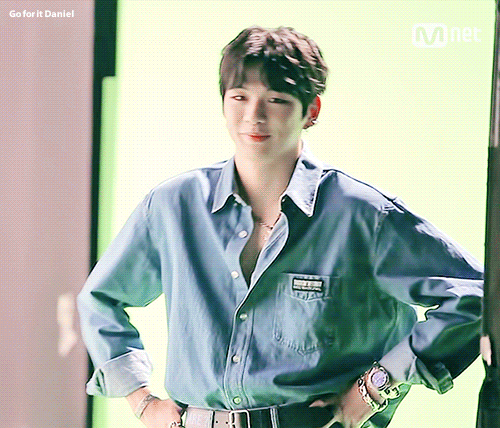 🍑내가 보고싶어 올리는 다니엘 녤이 짤털🍑 | 인스티즈