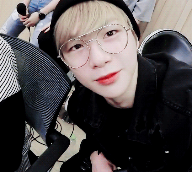 🍑내가 보고싶어 올리는 다니엘 녤이 짤털🍑 | 인스티즈