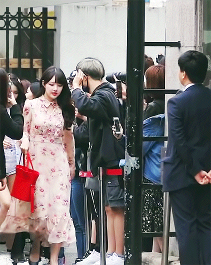 1년 사이에 분위기 바뀐 것 좀 봐 ㅠㅜ | 인스티즈