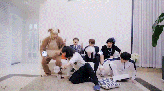 방탄소년단은 지들끼리 꺄르륵거리고 서로 좋아죽는다 | 인스티즈