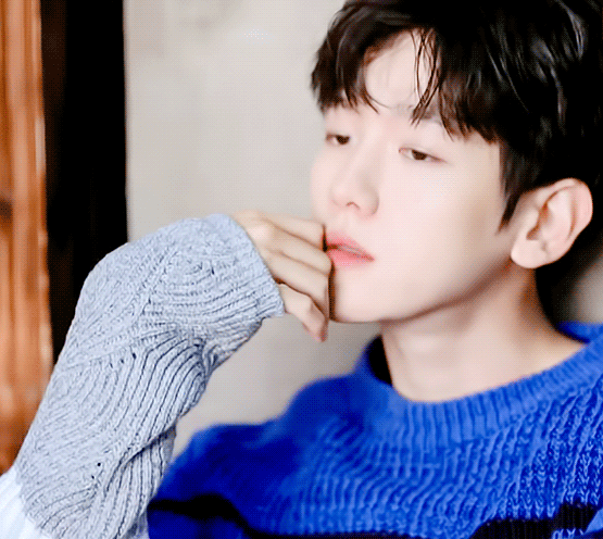 진짜 백현 눈화장 안한 거 심하게 좋다..ㅠㅠㅠㅠ gif | 인스티즈