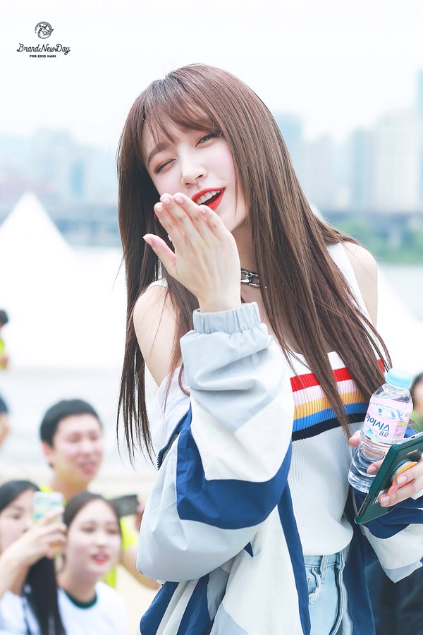 아이돌들 이런 분위기 있는 짤 있는 익들 이써?? | 인스티즈