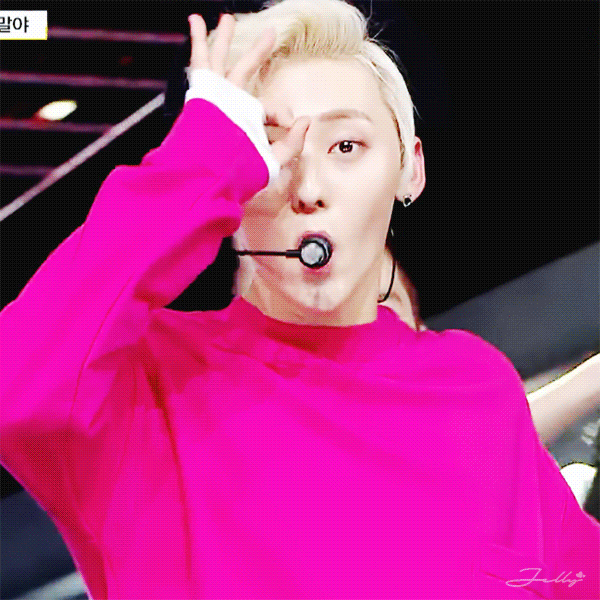 황미년 겁나 잘생김 그냥 황민현 치면 자동으로 잘생겻다 따라나와야 하는 거 아닙니까 | 인스티즈