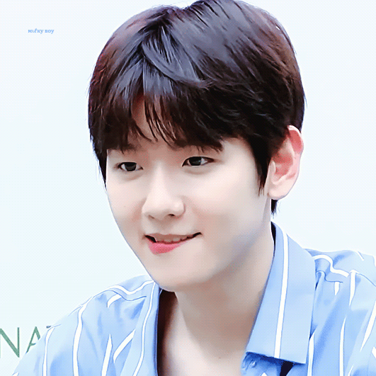 팬싸 처음오는 팬들한테 말 한 마디 더 하게 하려고 하는 백현이를ㅠㅠㅠㅠㅠㅠㅠㅠㅠ | 인스티즈