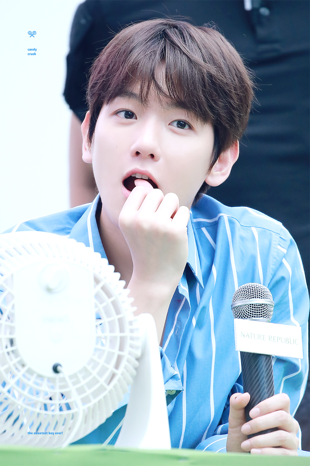 팬싸 처음오는 팬들한테 말 한 마디 더 하게 하려고 하는 백현이를ㅠㅠㅠㅠㅠㅠㅠㅠㅠ | 인스티즈