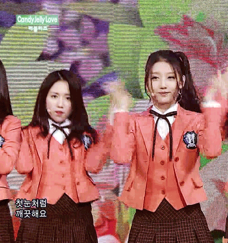 러블리즈 정예인 포니테일 4년전이랑 현재 | 인스티즈