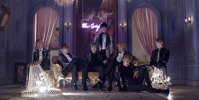 탄들아 솔직히 이 두 컨셉중에 하나만 고를 수 있냐 | 인스티즈