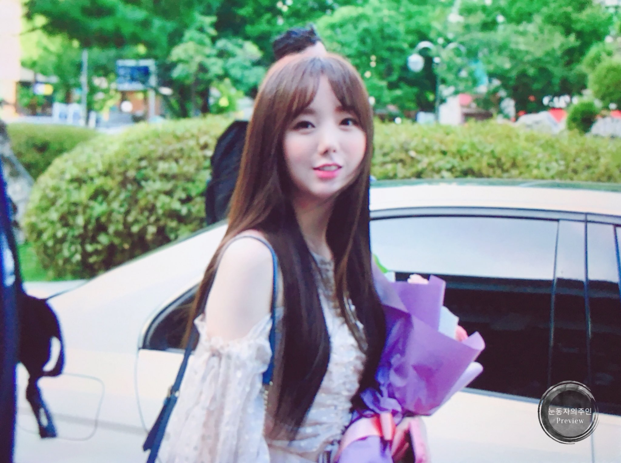 러블리즈 케이 오늘자 사복!! | 인스티즈