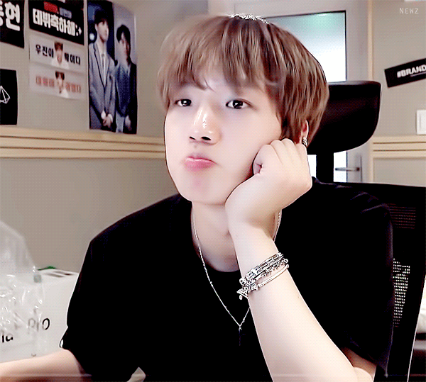 진짜 내 가수 너무 자기객관화 안되어있어 타팬들이 보기엔 어때? | 인스티즈