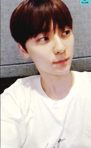 황민현 놀랍게도 랩에 대한 열정이 약 5년 정도 식고 있지 않은데 | 인스티즈