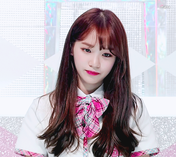 김채원 ㄹㅇ왕리본이 잘어울리는 사람 | 인스티즈