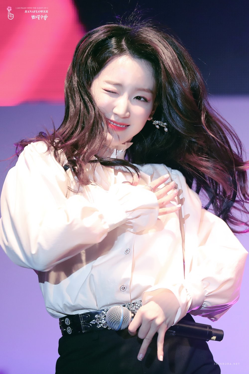 우리 리더님 너무 예뽀 | 인스티즈