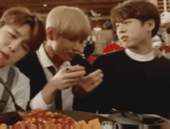 ㄱ 국뷔하면 전롤츠자나(벤츠보다 한수 위) | 인스티즈