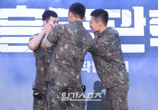 군인규 넘 보고싶규ㅠㅠㅠㅠ | 인스티즈