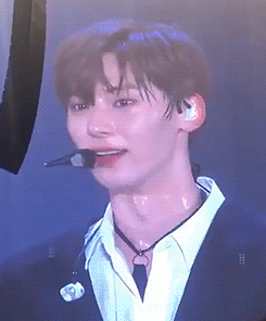 솔직히 황민현 궁 이신 같은 역할 해 줘야 한다 ㅅㅊㅅㅊ 아니면 국가적 손실이다 | 인스티즈