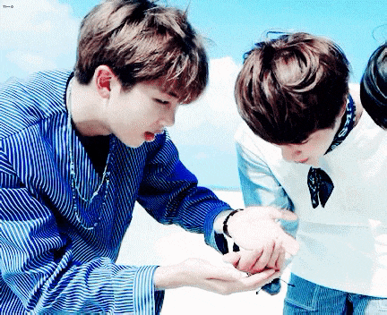 우리 방탄 리더는 소소한거에 행복해한다 | 인스티즈