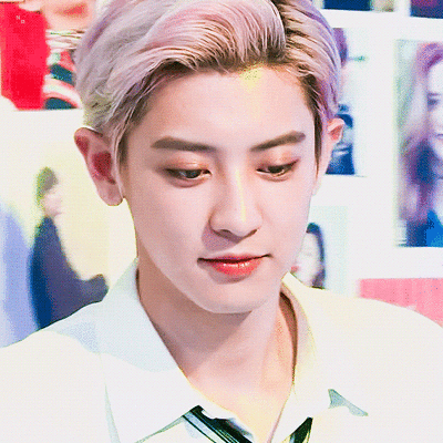 본진 핑크머리짤 공유해줄사람 찾아용 | 인스티즈