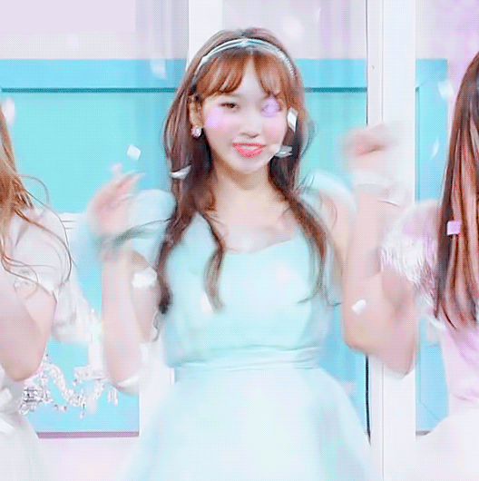 김채원은 우아하게 때 진짜 예쁘다 생각했는데 너닿에서 레전드 찍어버림 | 인스티즈