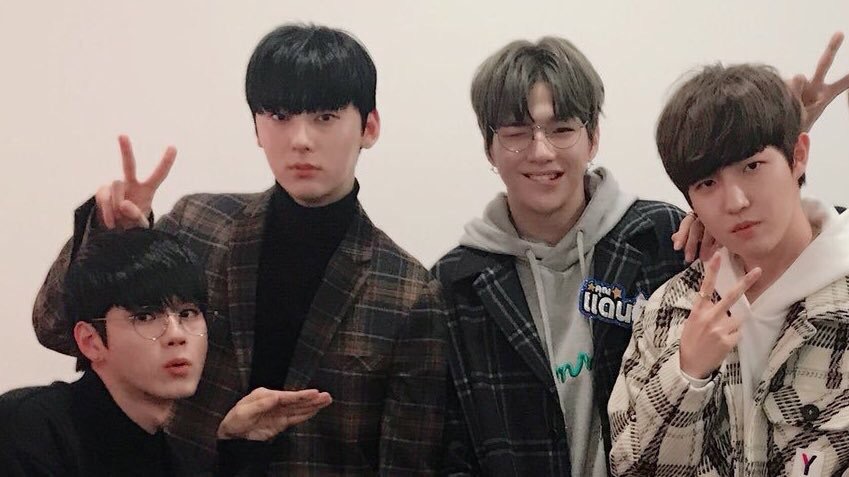 옹성우 짝사랑후에 김재환이랑 연애하다가 강다니엘이랑 바람피고 다 청산하고 황민현이랑 결혼... | 인스티즈