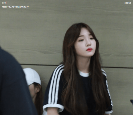 프로미스나인 98 얘네 2명중에 니네 타입은 누구야 ??? | 인스티즈