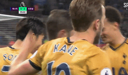 손흥민 토트넘(해외리그)에서 귀염뽀짝한 모습 좀 봐줘 .. 주장흥이랑 전혀 다른 모습이야 !! | 인스티즈