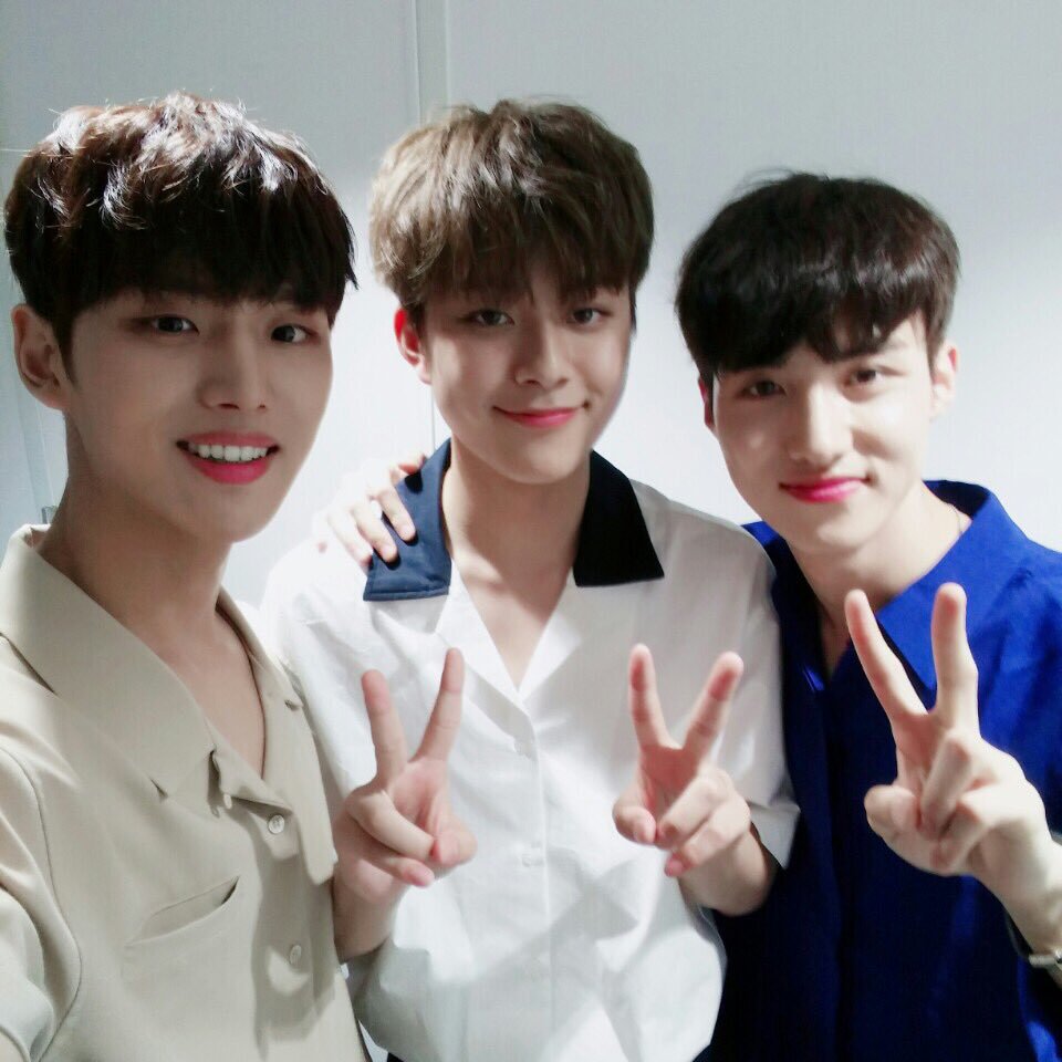 이짤로 큐브 취향 보인다는 겈ㅋㅋㅋㅋㅋ | 인스티즈