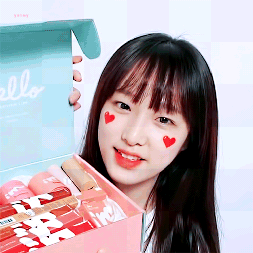 최예나 진짜 끼쟁이에 못하는 거 없는데 | 인스티즈