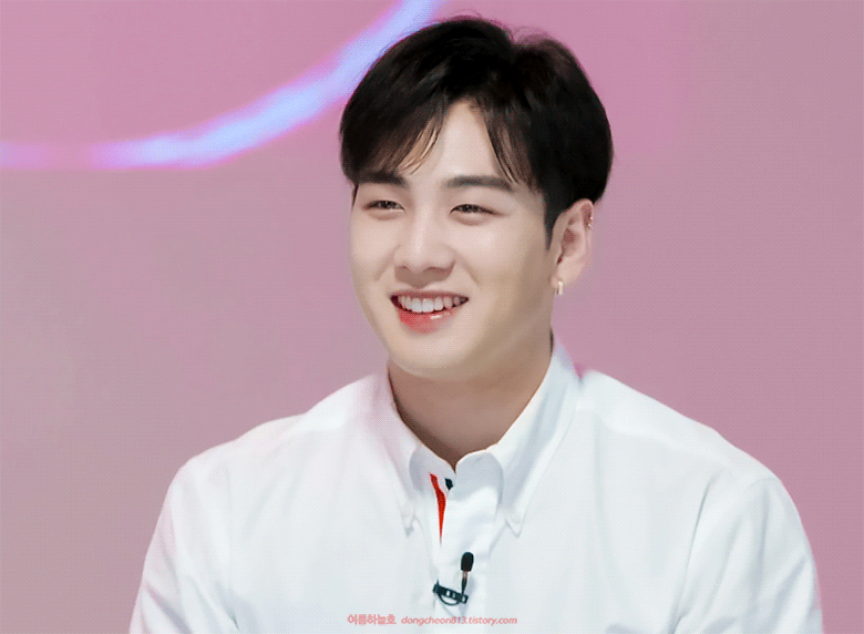 아침을 여는 뉴이스트🐶🐢🐯🦊🐰 | 인스티즈