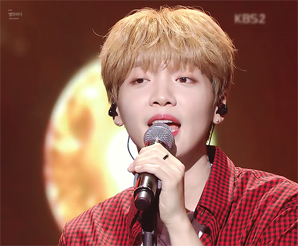 포뇨색 옷입고 포뇨 머리 염색한 정세운을 봐줘 | 인스티즈