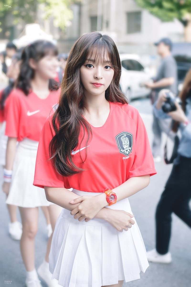 솔직히 나꼬 진짜 얼굴 예쁘지 않니 ...... | 인스티즈