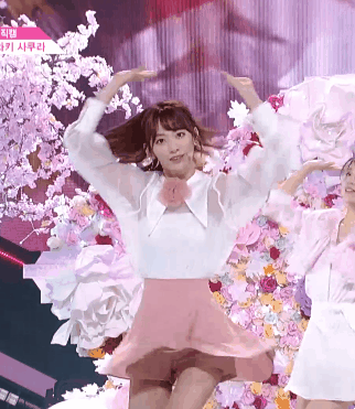 사쿠라 보면 왜 인기 많은지 알겠더라 아이돌로 최상의 캐릭터야 | 인스티즈