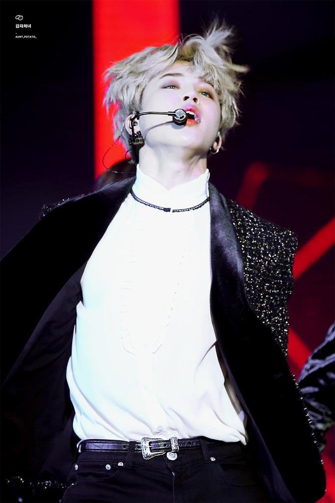 ㄹㅊ 진짜 잠 자기싫지만 본진이 예쁘면 바로 폰 내려놓는다 | 인스티즈