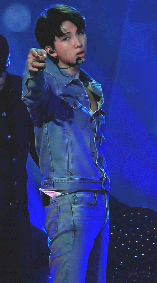 아직도 방탄 알엠 피지컬 안 본 익 있어? | 인스티즈