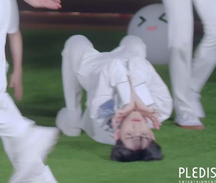 나 심심하니까 랜첨으로 본진 만들어볼게 | 인스티즈