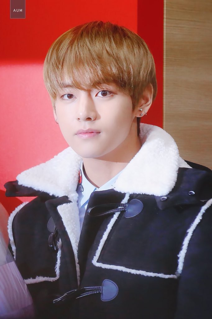 ㄱ 내가 제일 사랑하는 훈남 스타일 뷔공 사진 봐죠ㅜㅜ 분위기 어쩔ㅜㅜ | 인스티즈