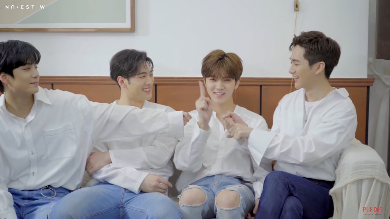 남들은 A랑 연애하고 B랑 바람피는 짤이 있다는데 우리는 | 인스티즈