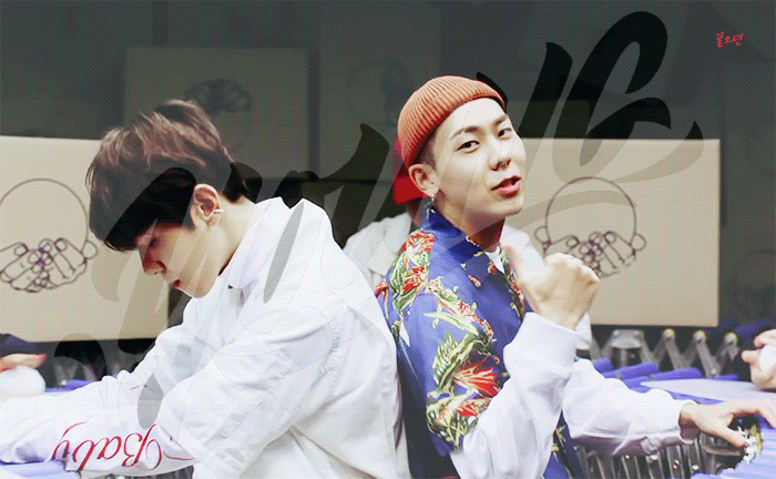 내일이 뭐하는 날이라구여? 간만에 엑소팬들 큰방 나들이 오실게여~ | 인스티즈